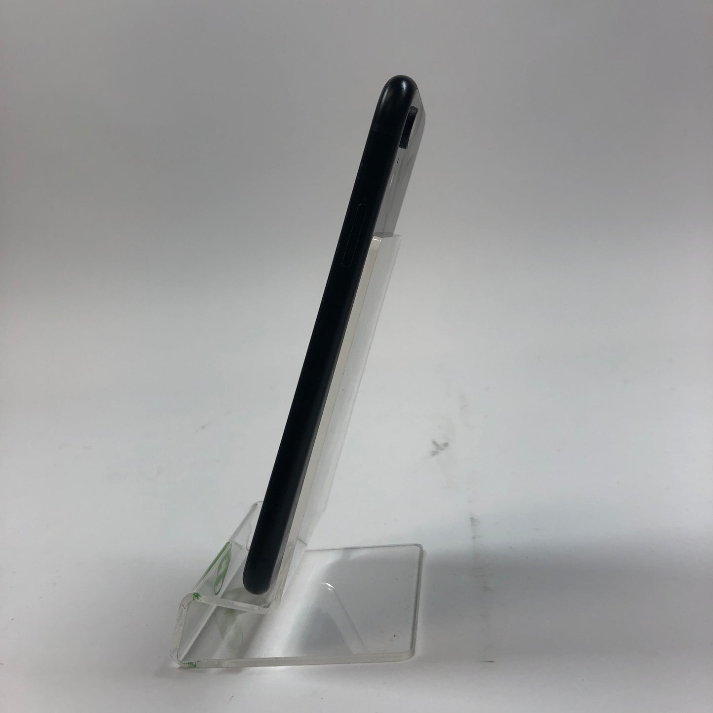 T-Mobile Apple iPhone XR 64GB 15.6.1 Black MH3Q3LL/A