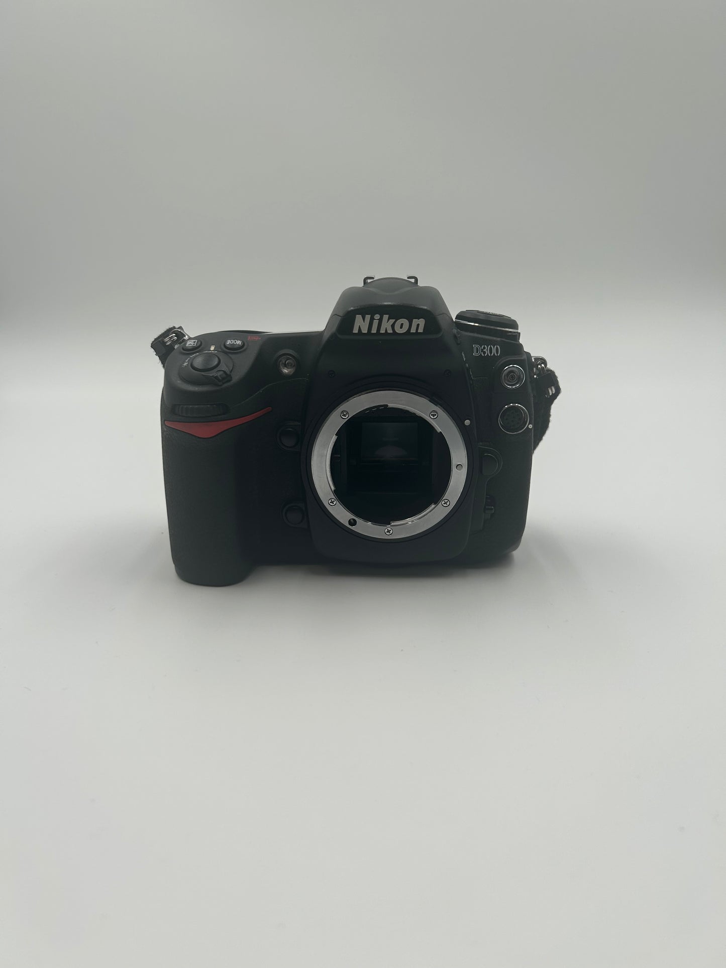 Nikon D300 12.3MP Digital SLR DSLR Camera 28619 Shutter Count