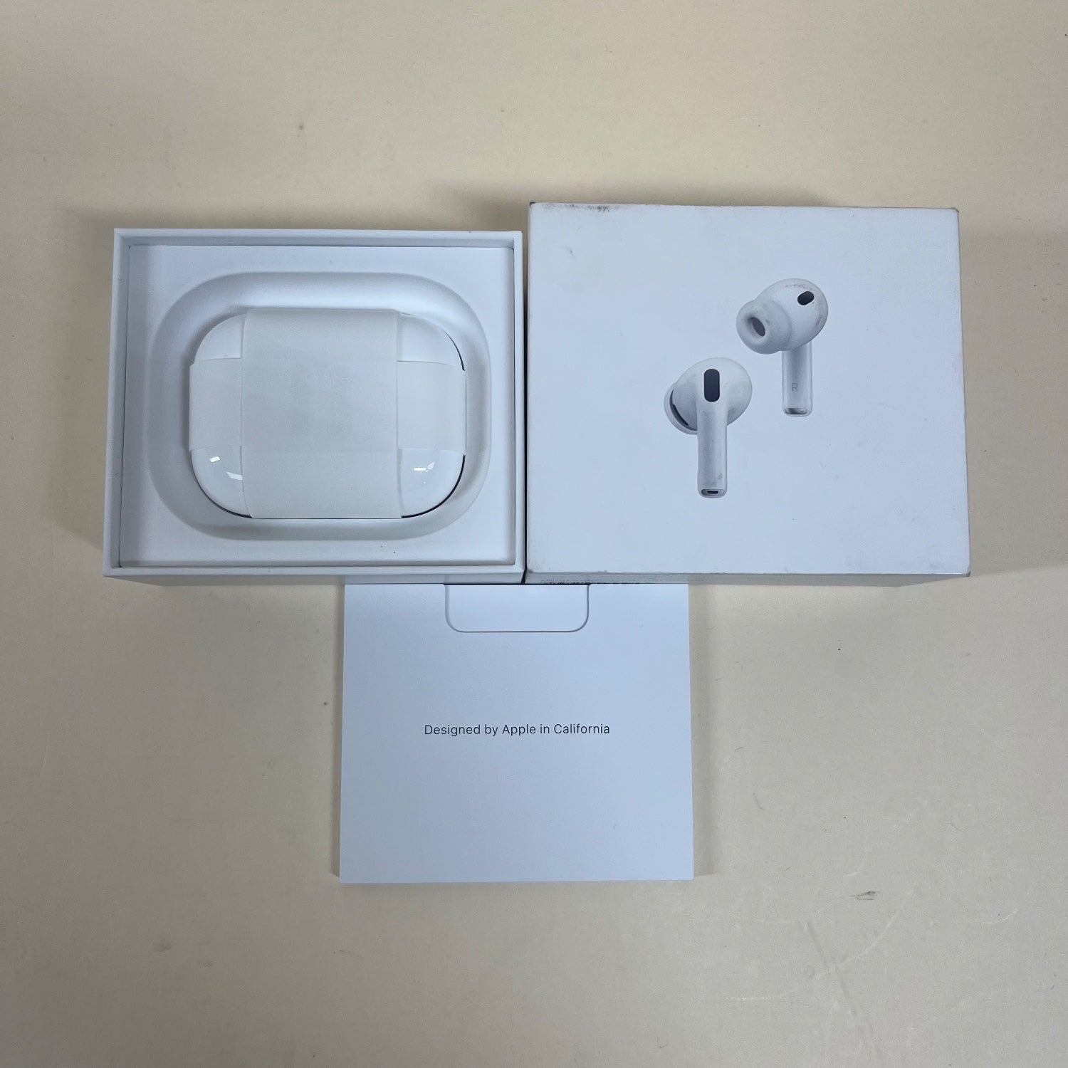 Apple AirPods Pro 3rd Gen with MagSafe Charging Case A3064 A3063