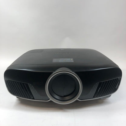 Epson PowerLite Pro Cinema 6040UB 1920 x 1080 2,500 Lumens 3LCD Projector H710A